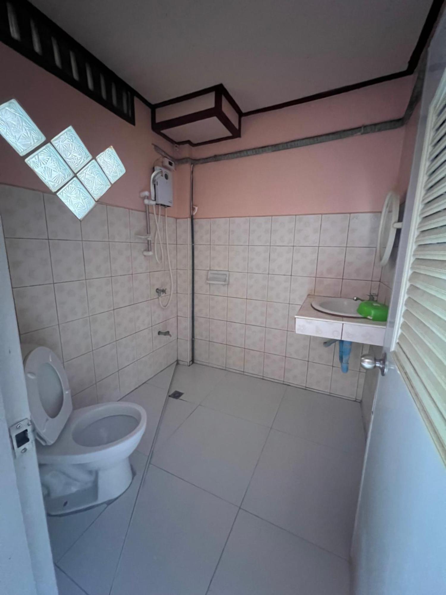 Sawai Home Resort Nathon Extérieur photo